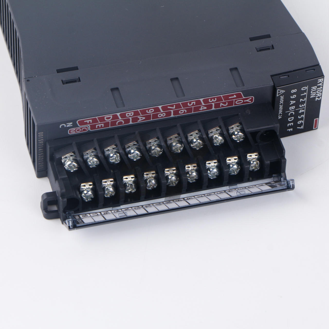 new 1PC Mitsubishi PLC programmable controller RY10R2 Module - MITSUBISHI