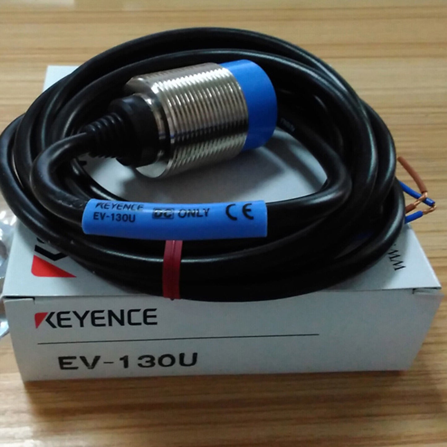 Keyence Proximity Switch EV-130U Fast Ship - KEYENCE