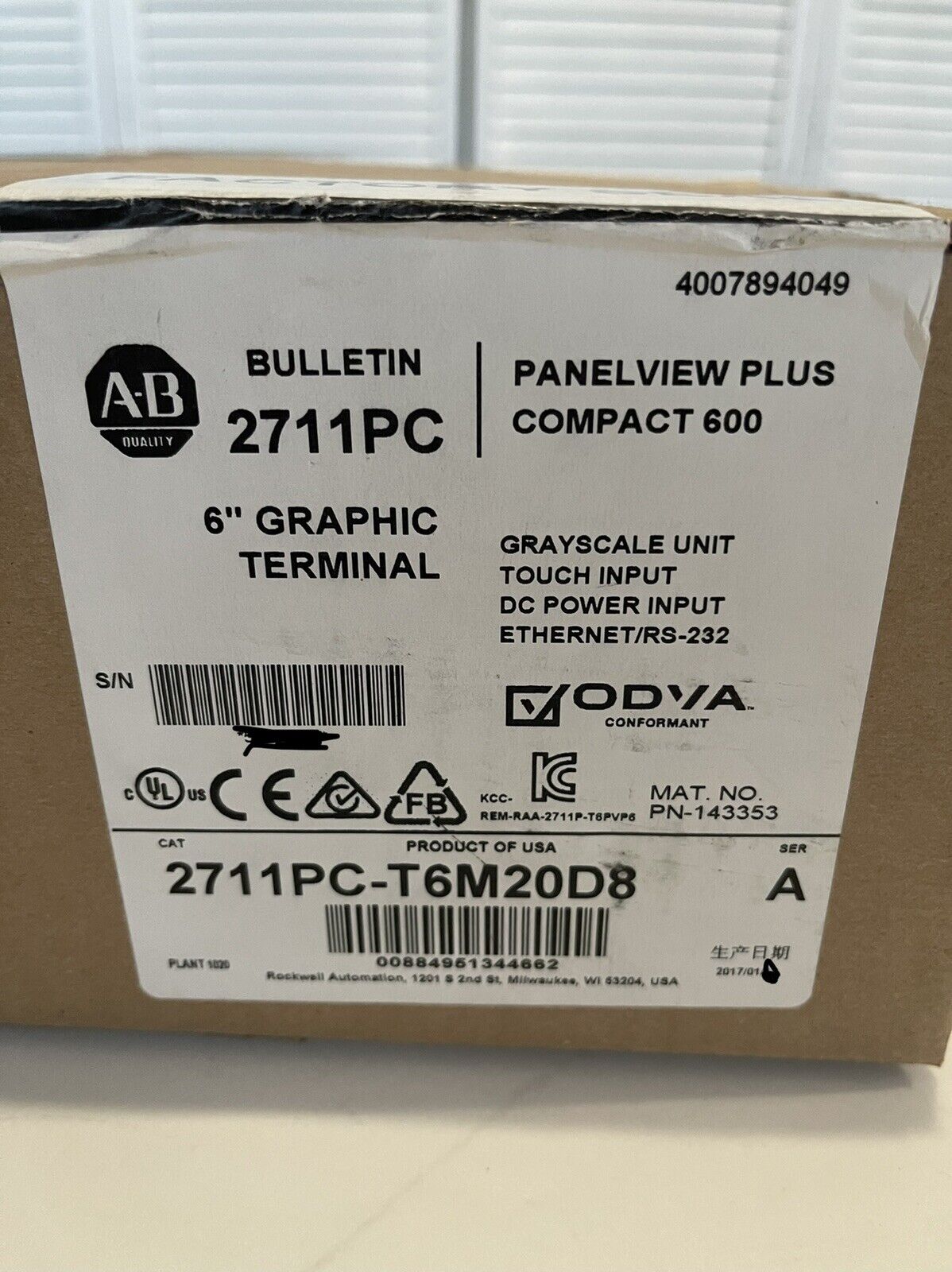 NEW Original 6" Graphic Terminal 2711PC-T6M20D8 Touch Panel US - GRAPHIC TERMINAL