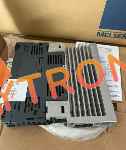1PC Mitsubishi MR-J3-40A Servo Drive
