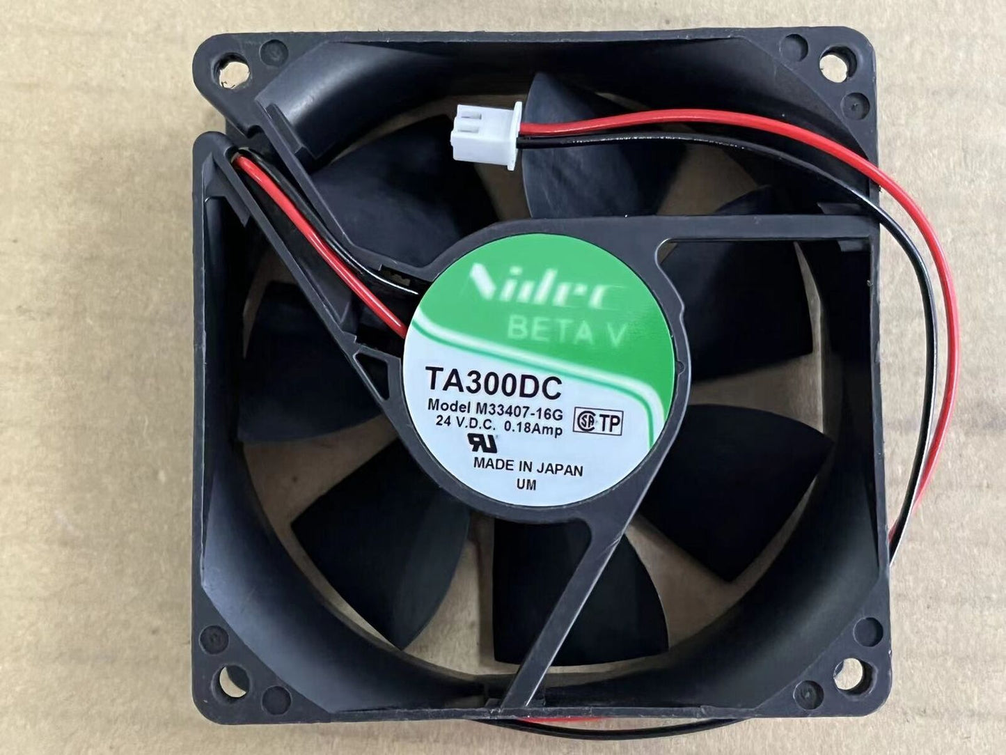 new NIDEC TA300DC M33407-16G 8025 8CM 24V 0.18A Inverter cooling fan