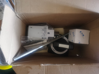 1PCS Eaton Moeller NZM1-XS-L NZM1XSL Handle In Box
