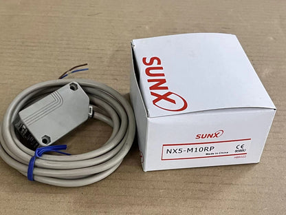 new For SUNX NX5-M10RBD photoelectric switch sensor