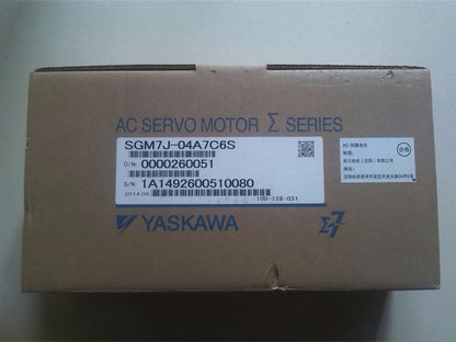 YASKAWA AC SERVO MOTOR SGM7J-04A7C6S SGM7J04A7C6S