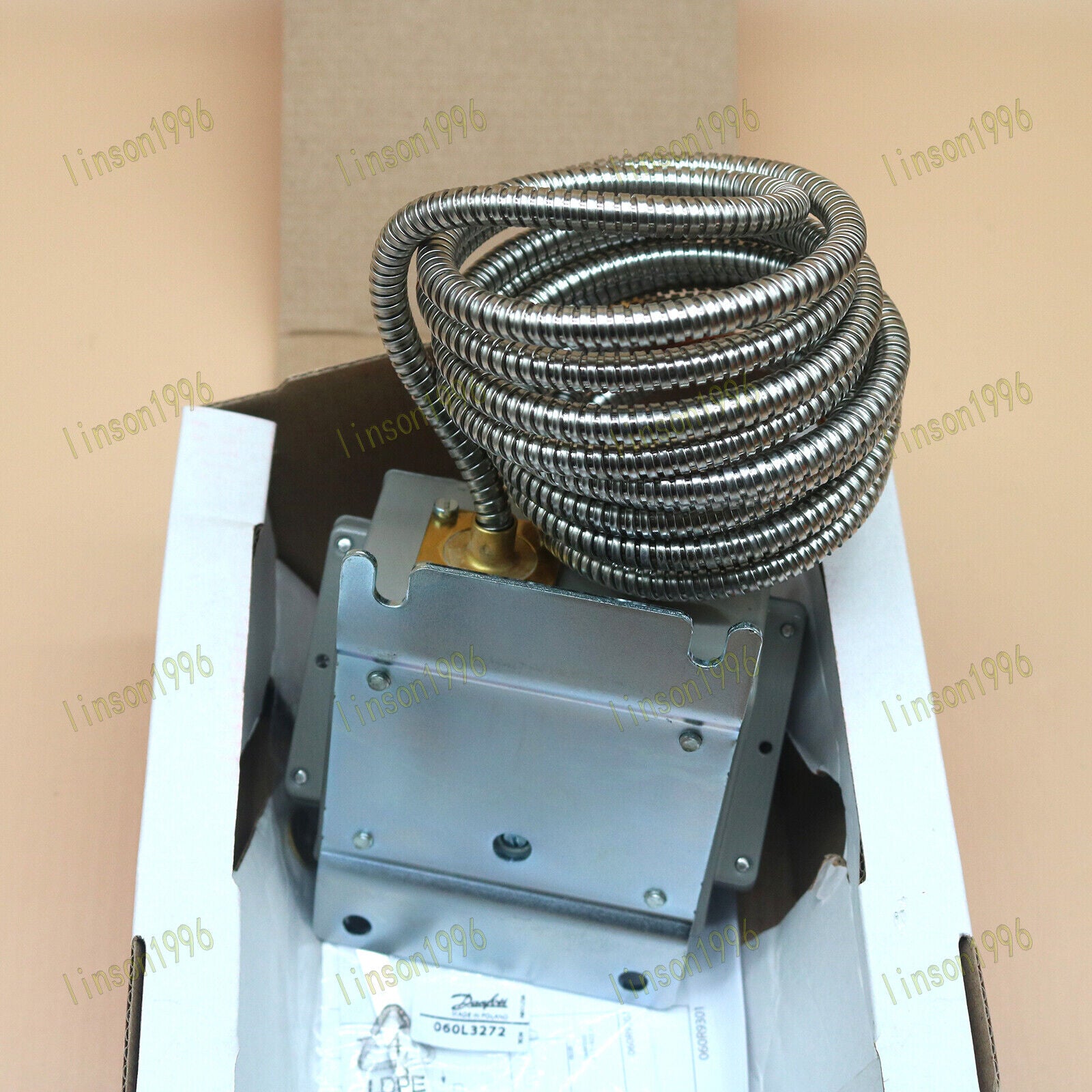 new 1pc  060L315666 For Danfoss Temperatur Switch One year Danfoss