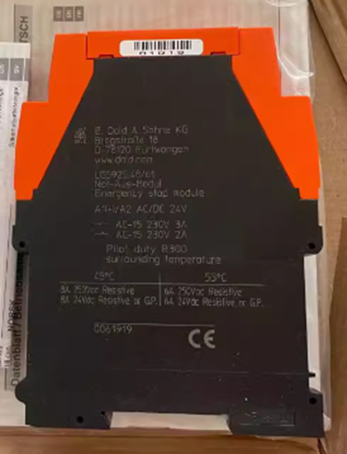 DOLD SAFETY RELAY LG5925.48/61 - DOLD