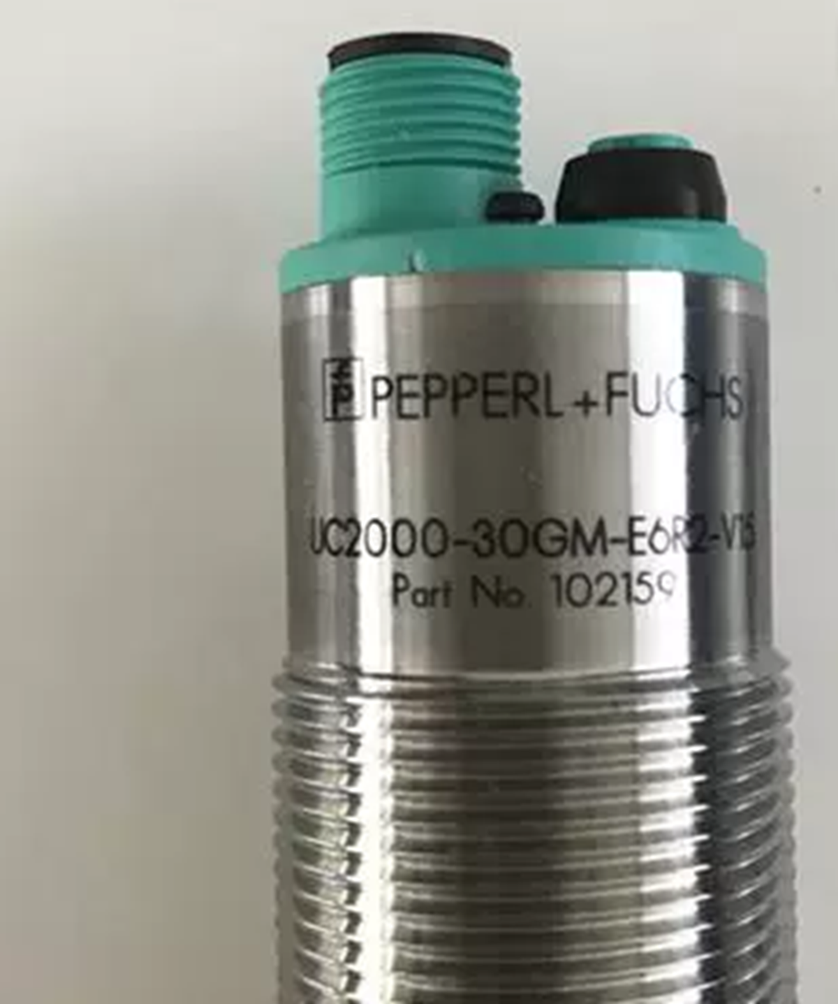 Ultrasonic Sensor with Model UC2000-30GM-E6R2-V15 - PEPPERL + FUCHLS