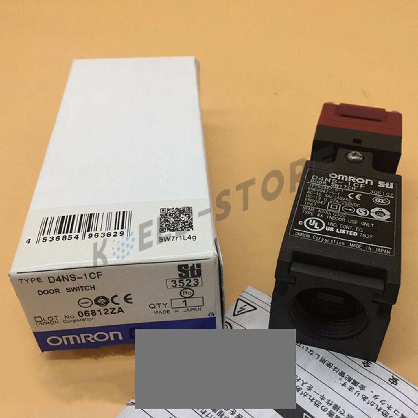 1PCS Omron D4NS-1CF Safety Door Switch D4NS-1CF