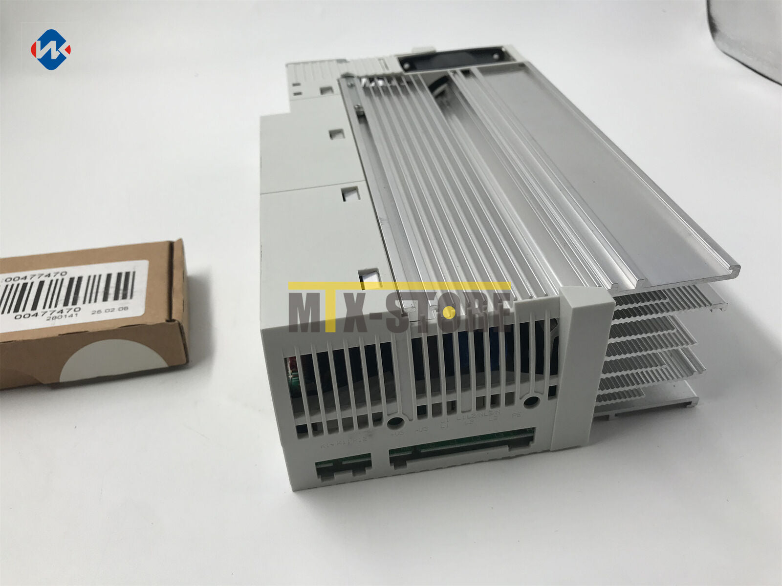new 1pcs ones For LENZE Frequency Inverter E82EV222K4C200 E82EV222K4 C200 - LENZE