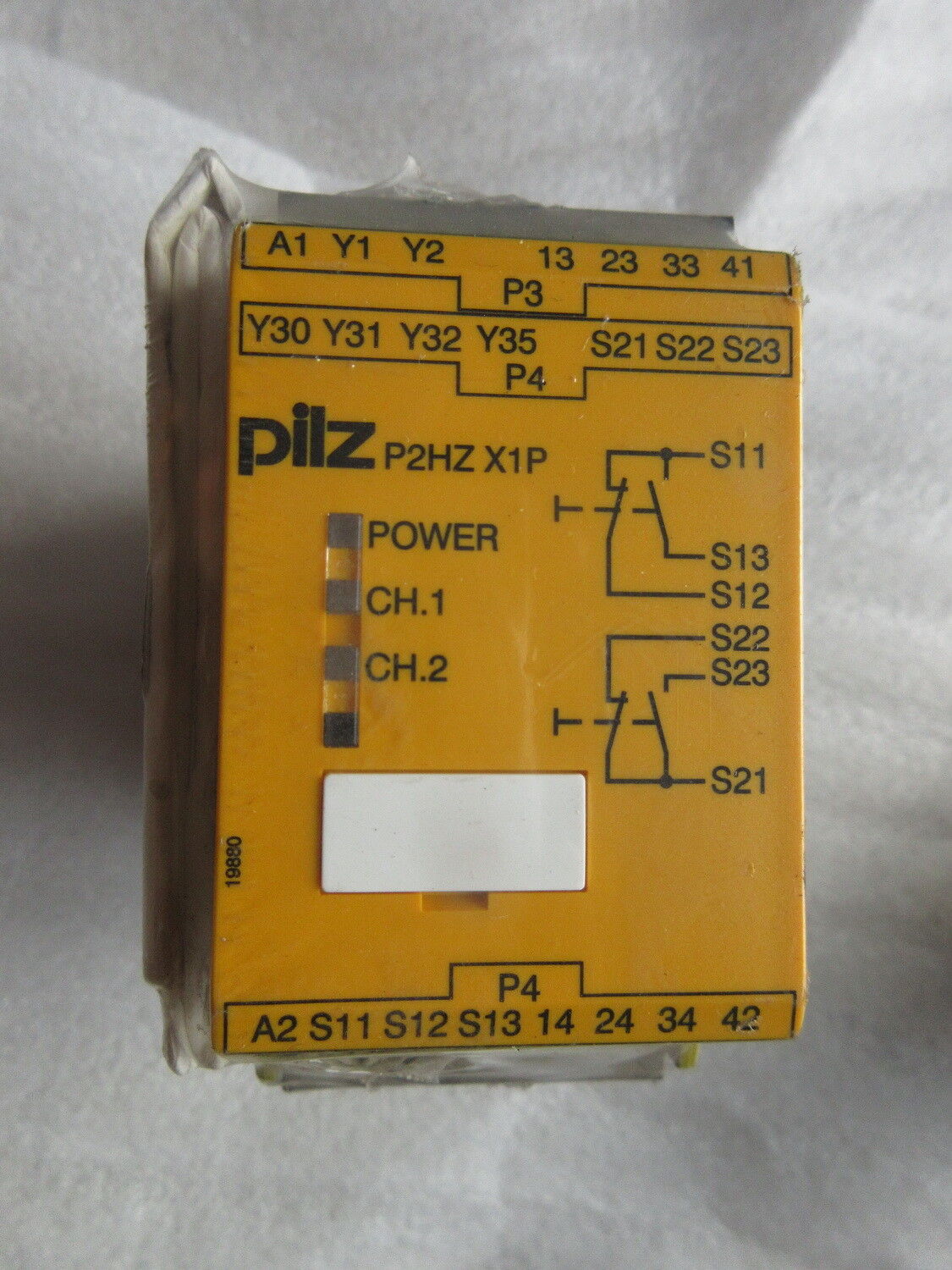 1PC PILZ 777340 P2HZ X1P - ASSORTED TOOLS