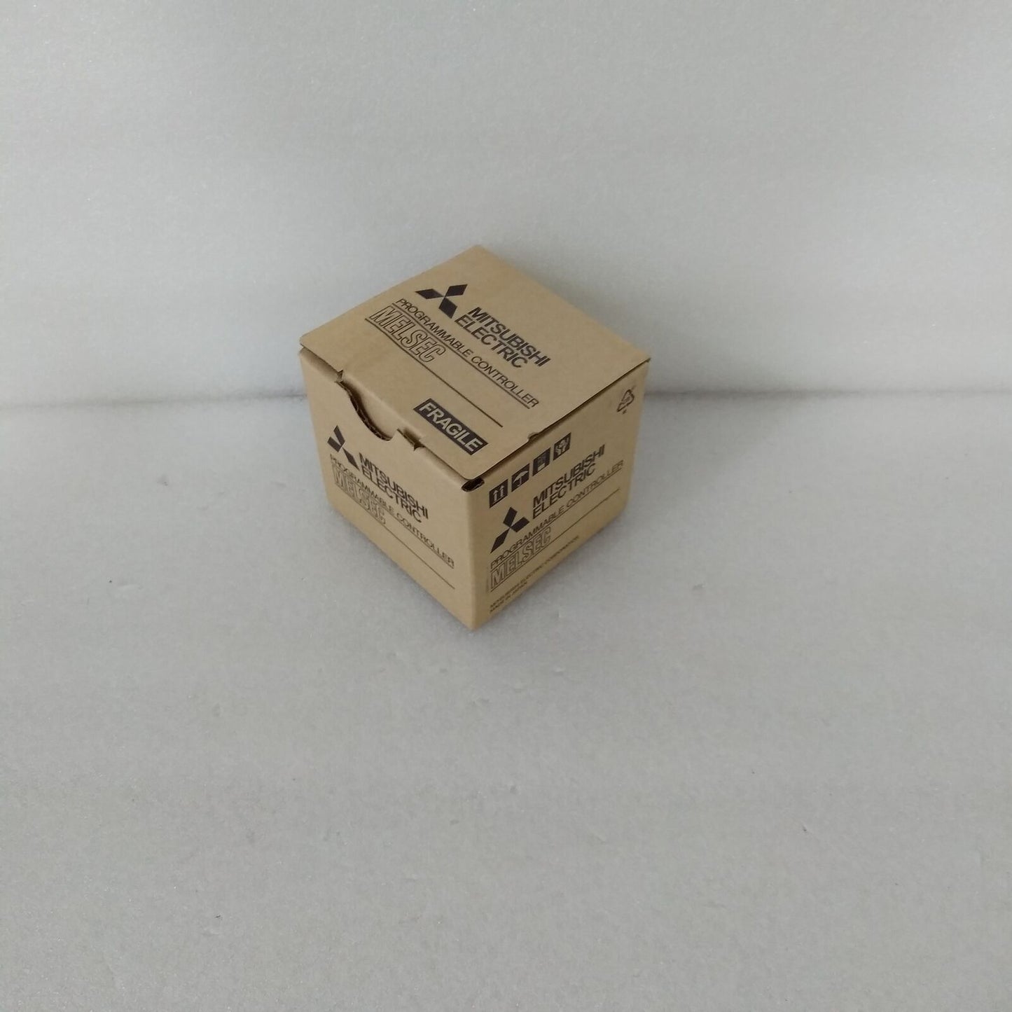 Mitsubishi FX2N-4DA Sent Within 24 Hours - MITSUBISHI