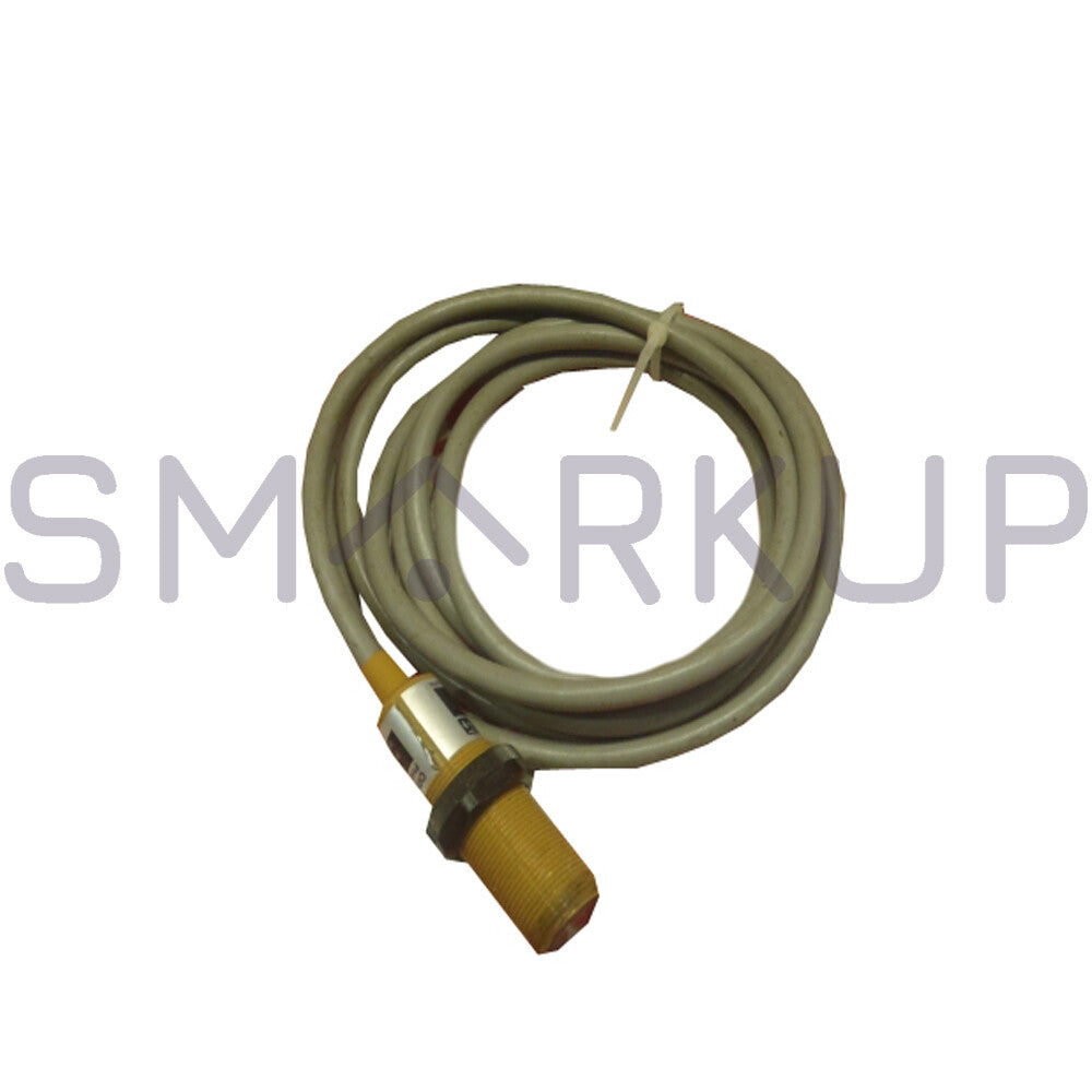 new OMRON E3F-R1C4 Photoelectric Sensor