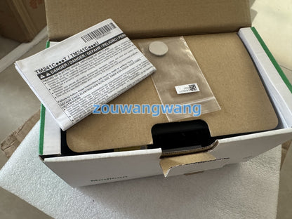 new TM241CE40U programmable logic controller module for fast deli