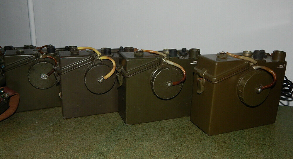 Used Two-Way Radio Soviet Military R-126 - SOVIET MILITARY
