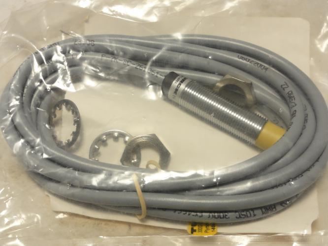 new 201567 -No Box; Turck NI4-M12-AP6X Proximity Switch; 10-30VDC; 200mA - TURCK