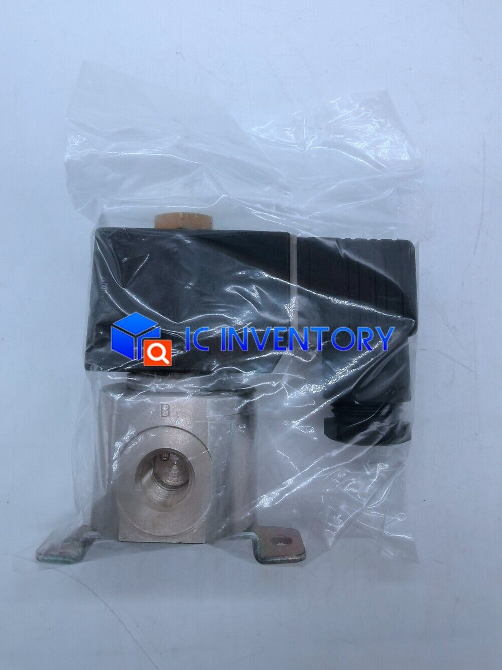 new 1PCS CKD Solenoid Valve HVB41-8N-5-DC24V - VENDOR NAME