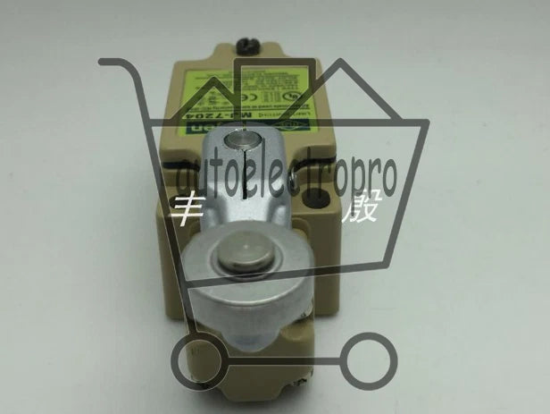 1PC Moujen MJ-7204 MJ7204 Limit Switch Free Ship