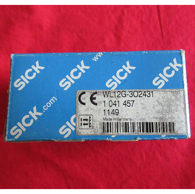 New ONE SICK WL12G-3O2431 Photoelectric Sensor - SICK