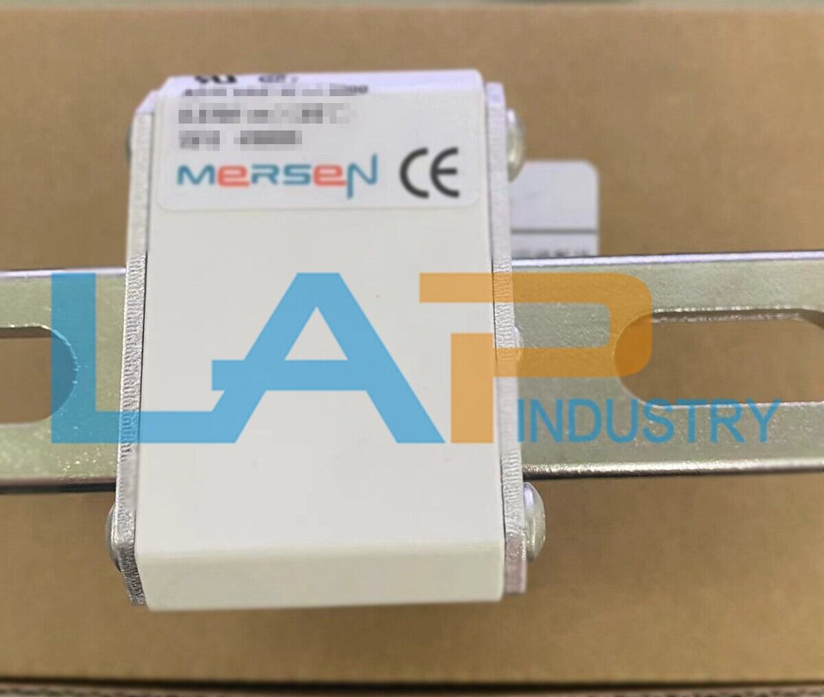 A070UD32LI500 L300206 700V 500A FERRAZ SHAWMUT fuse - FERRAZ SHAWMUT