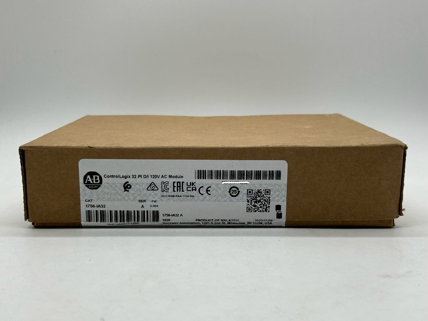 New Factory Sealed 1756-IA32 ControlLogix AC Digital 32 Point Output Module - CONTROLLOGIX