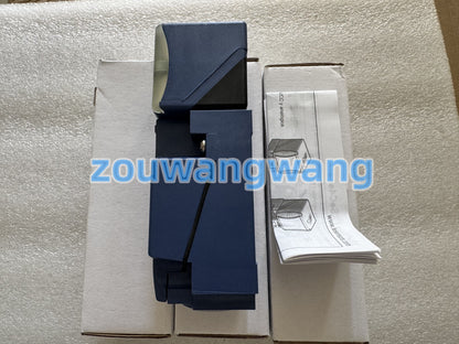 new 1PCS Schneider XS7C4A1DPG13 Proximity switch sensor