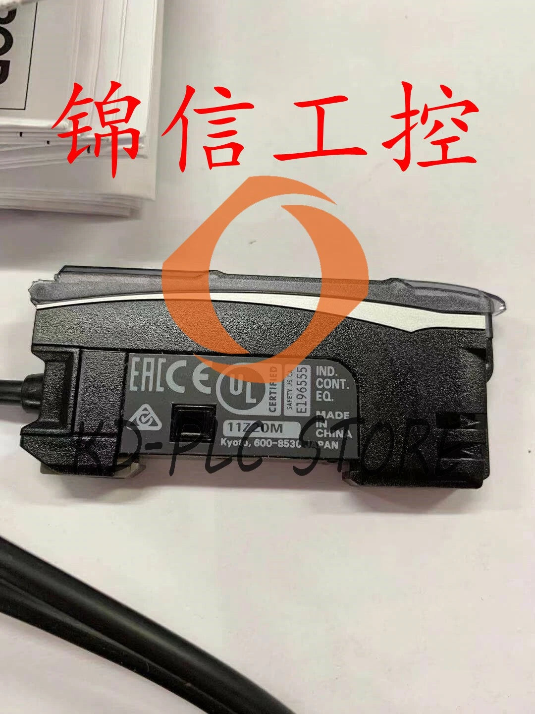 1PCS Omron E3NX-FA41 photoelectric switch sensor