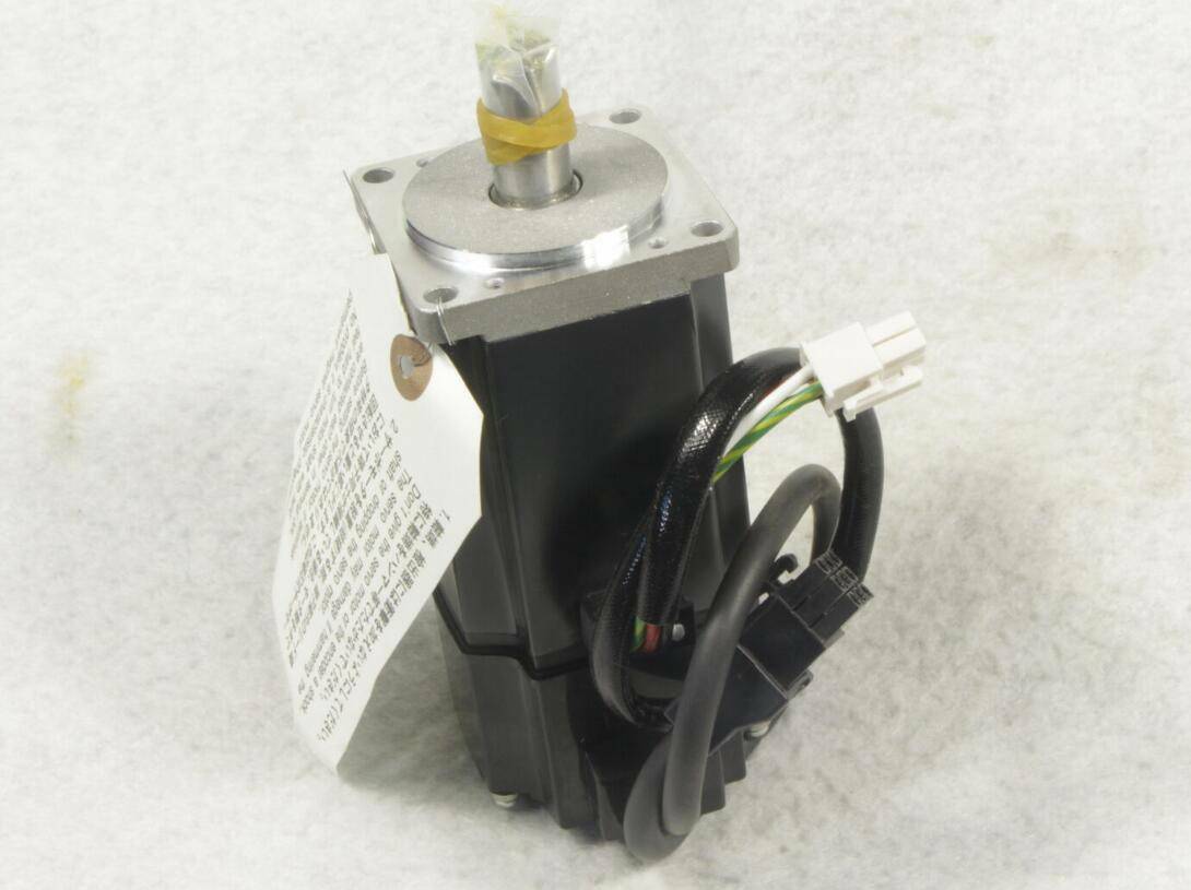 One Mitsubishi Servo Motor HC-KFS43