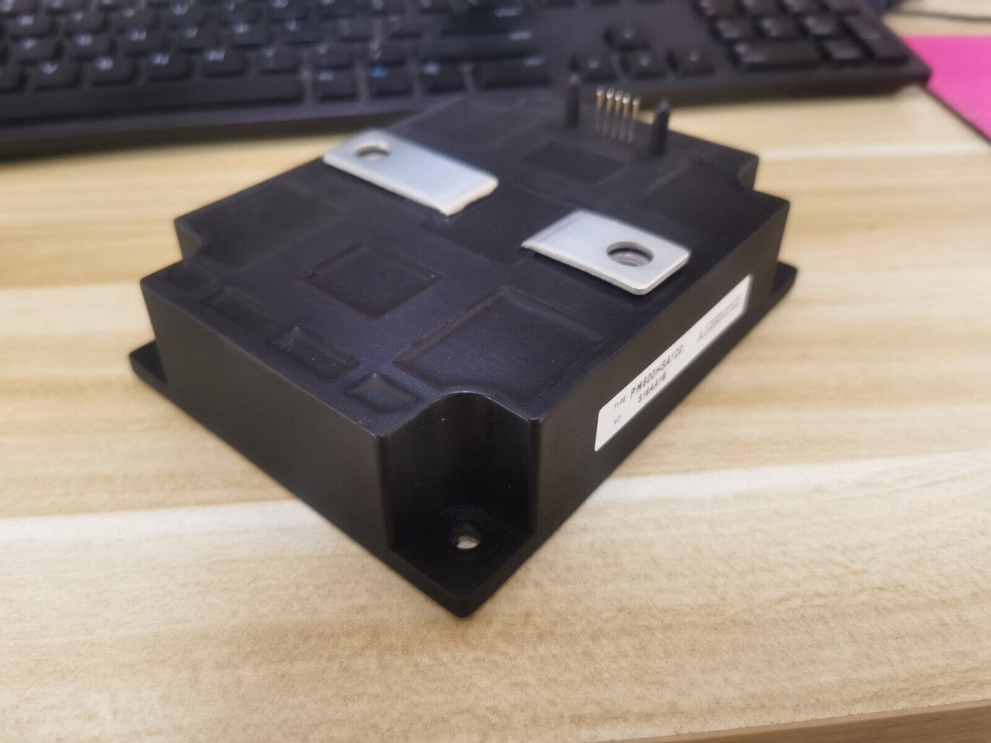 1PCS Mitsubishi Module PM600HSA120 Free Shipping