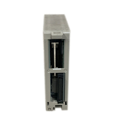 Omron CS1W-OD262 - OMRON