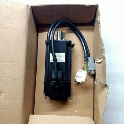 YASKAWA SGMAH-04AAA-TF41 AC SERVO MOTOR SGMAH04AAATF41