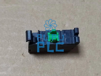 1pcs Allen-Bradley Contact Block 800F-X10 SER.A~