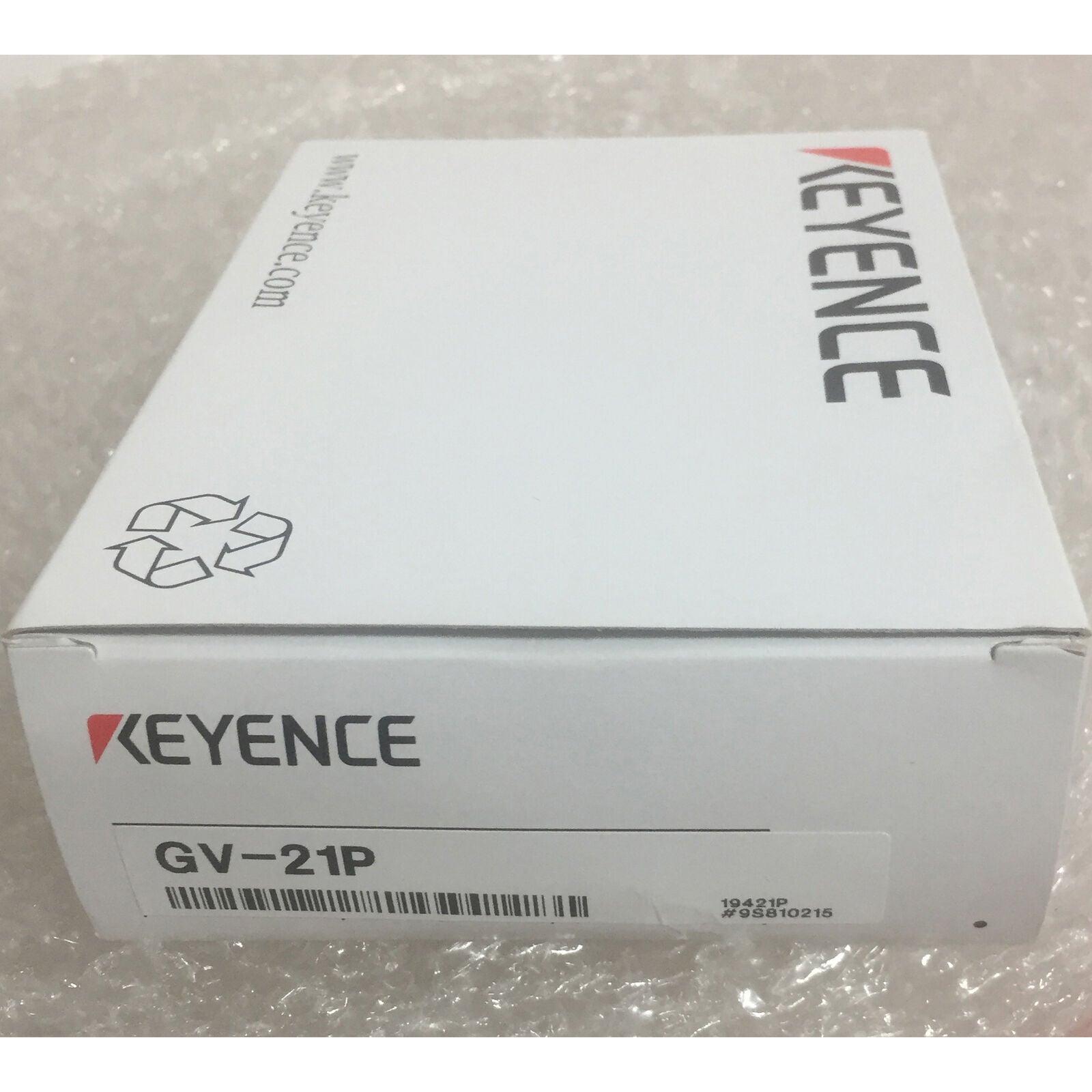 KEYENCE Digital Laser Sensor GV-21P - KEYENCE