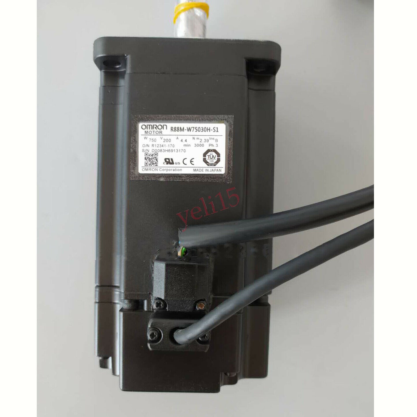 new Omron R88M-W75030H-S1 AC Servo Motor