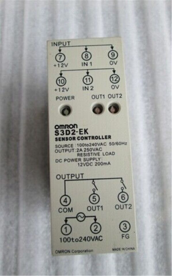 1PC Omron S3D2-EK Sensor Controller S3D2EK Free Shipping