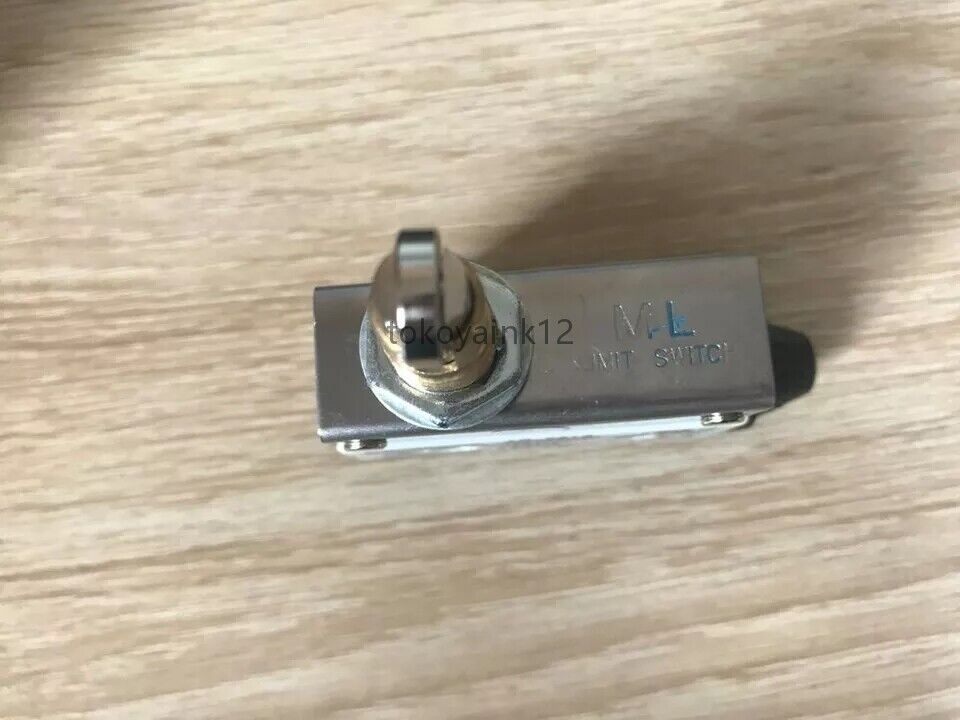 Panasonic AZ-7312 Limit Switch - PANASONIC