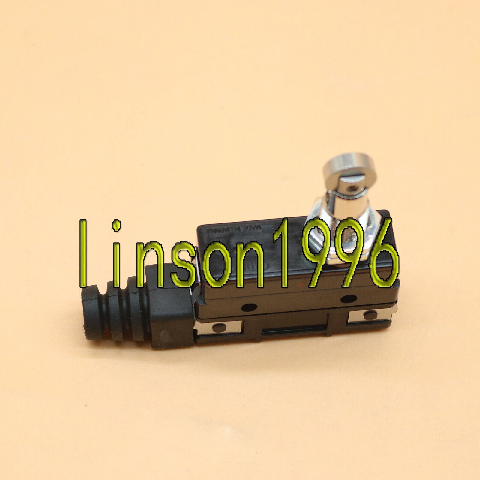 Omron Micro Switch Model: Z15GQ22A55B5V - OMRON