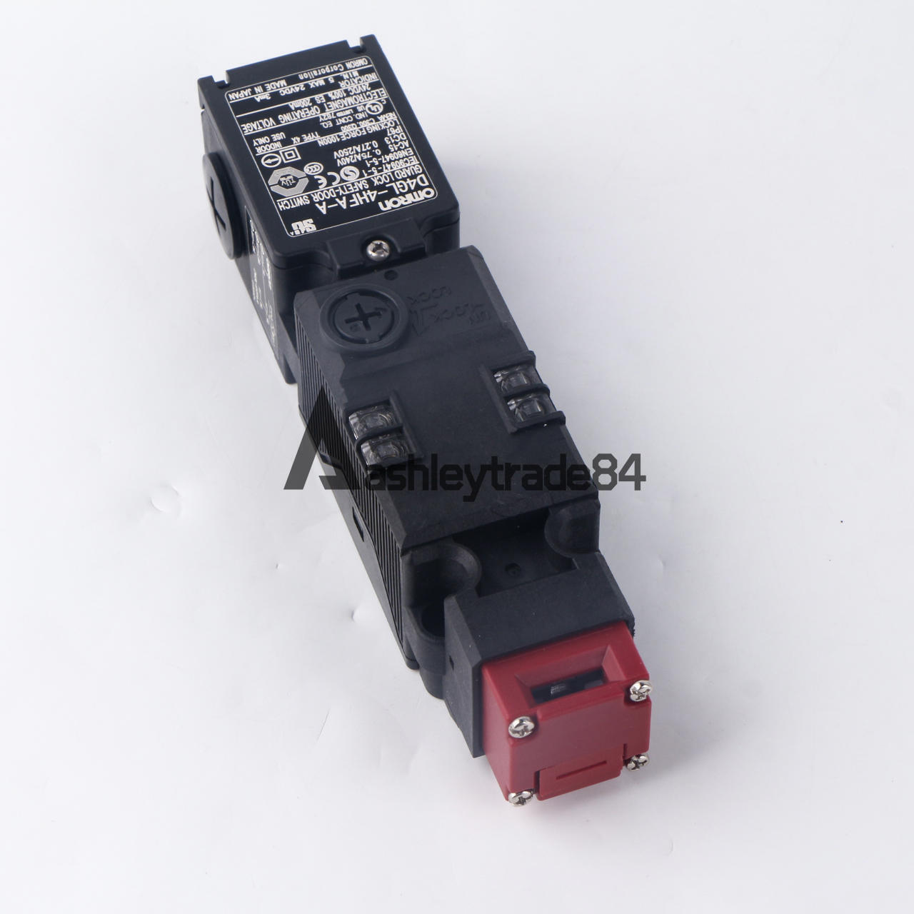 1PCS OMRON Safety Door Switch D4GL-4HFA-A