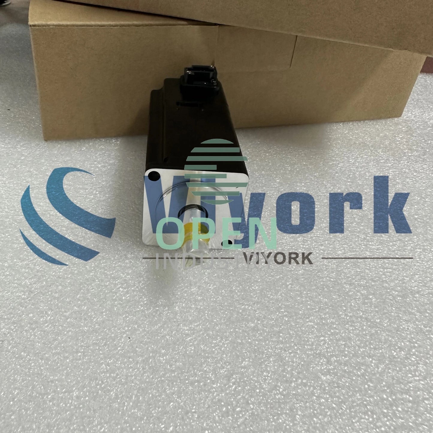 1PCS Yaskawa SGMAS-C2ACA61 AC SERVO MOTOR