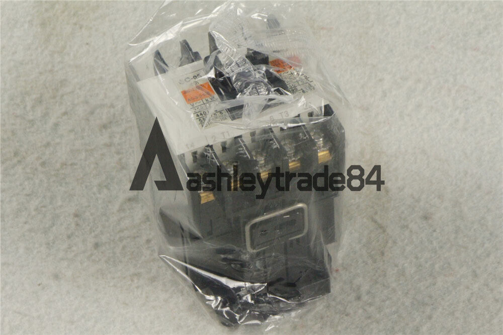 new 1PC  SC-05 SC05 FUJI Electric Contactor 110VAC