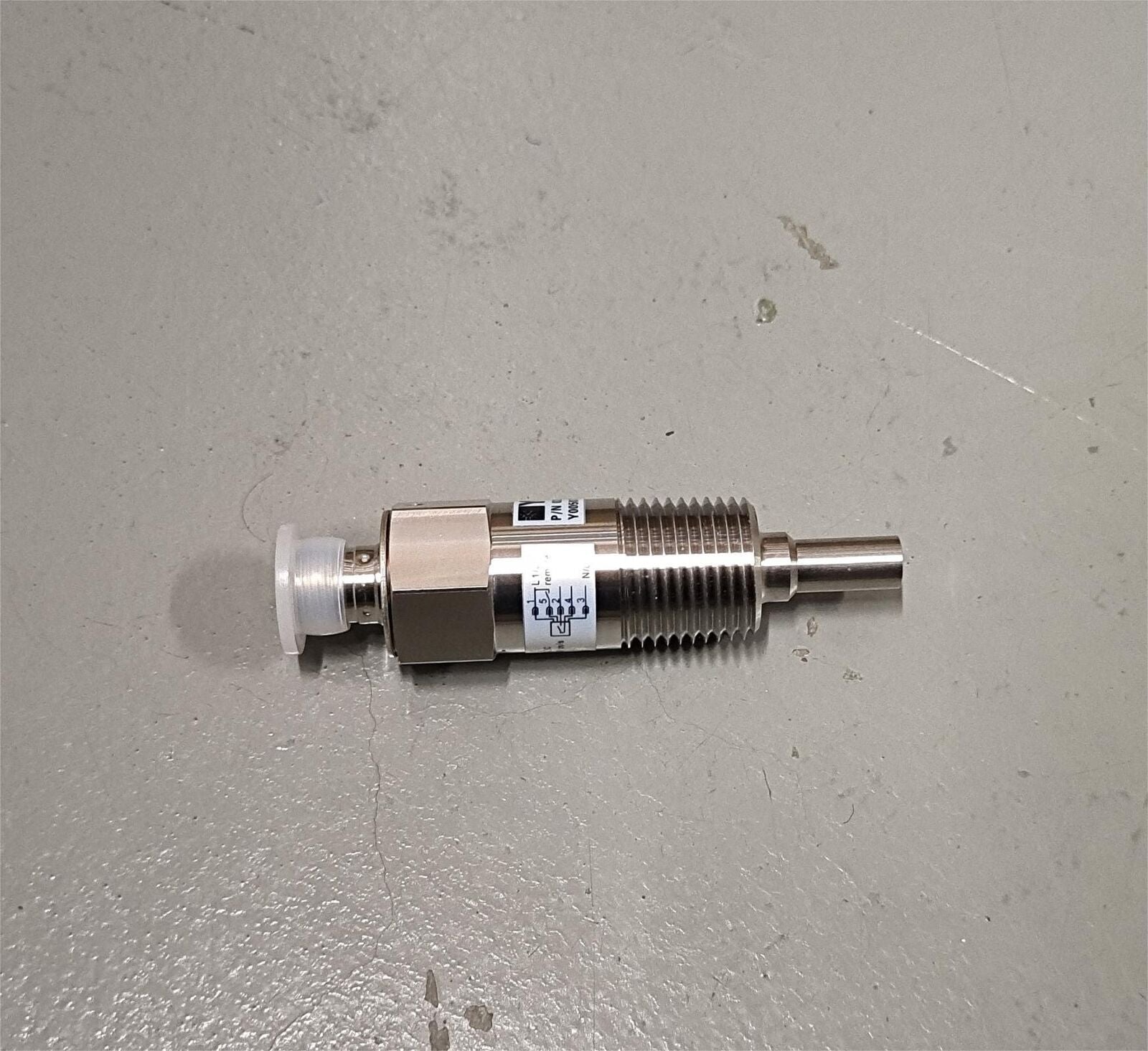 1PC York Air Conditioner Pressure Sensor 025-41573-000 - YORK