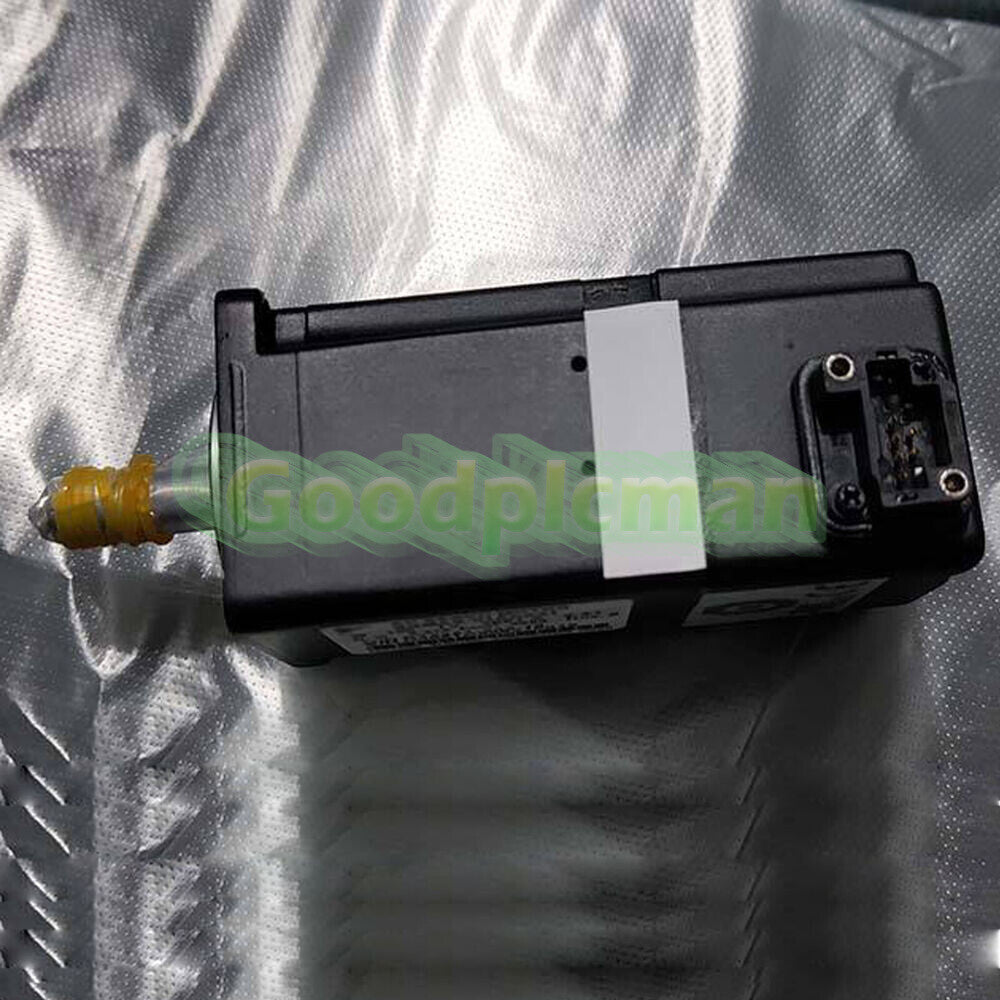 YASKAWA SGMAS-01ACA21 Servo Motor 1Pcs/