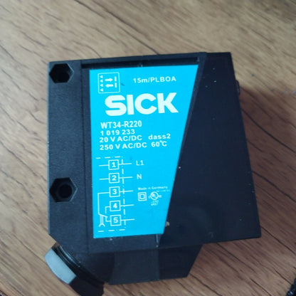 new SICK WT34-R220 Photoelectric Proximity Sensor WT34R220 1PC - SICK