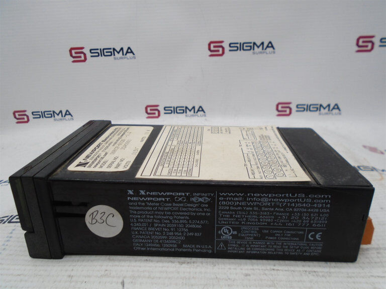 Omega Engineering InfcP-012B Panel Meter with Model Number INFCP-012B - OMEGA ENGINEERING