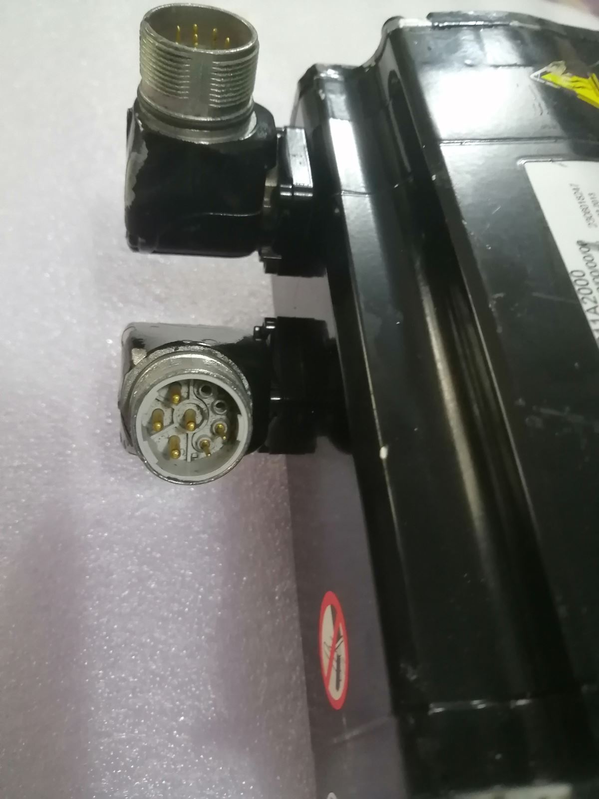 1 PC For Schneider SH31001P11A2000 NEW - SCHNEIDER