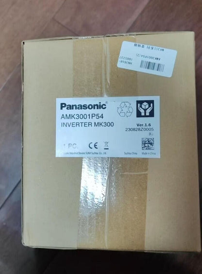 1PC  Panasonic AMK3001P54 Inverter 400V 1.5KW In Box  Free Ship