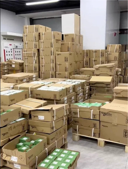140CRA31200 1PCS Schneider 140CRA31200 Fast shipment