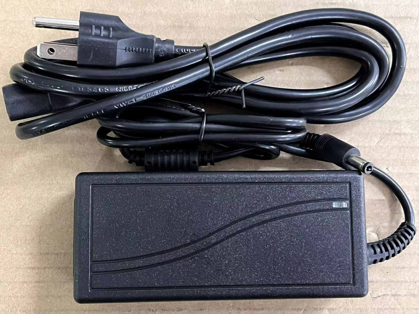 new 1pcs for SonoSite 180 B Ultrasonic Universal Power Adapter - SONOSITE