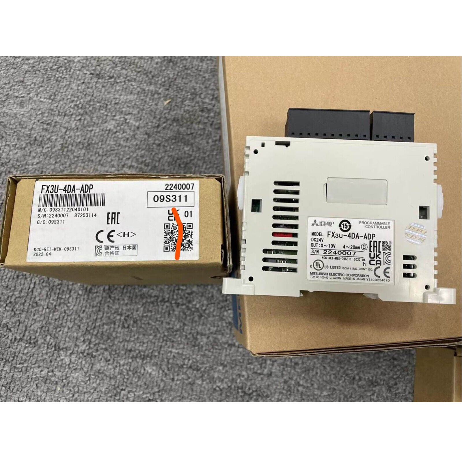 Mitsubishi FX3U4DAADP One Year - MITSUBISHI