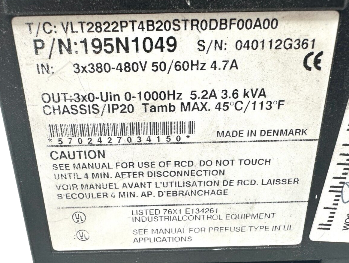 used Danfoss VLT 2800 195N1049 *Cracked Display* Drive - DANFOSS