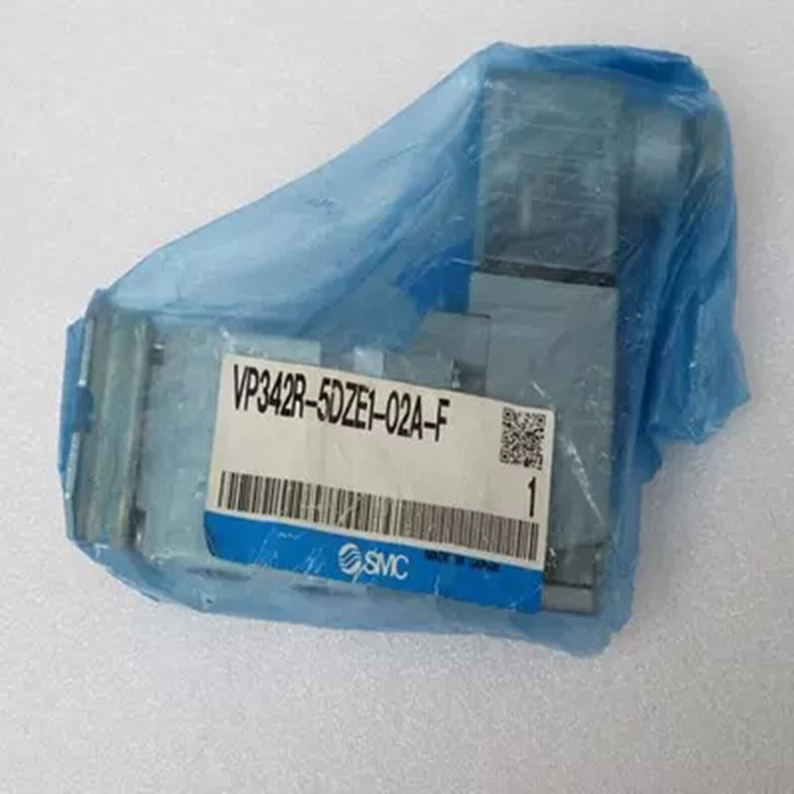 1PCS SMC Solenoid Valve VP342R-5DZE1-02A-F High-Performance Pressure Regulator - SMC